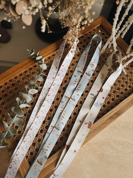 Busy Mat Wallet Lanyard
