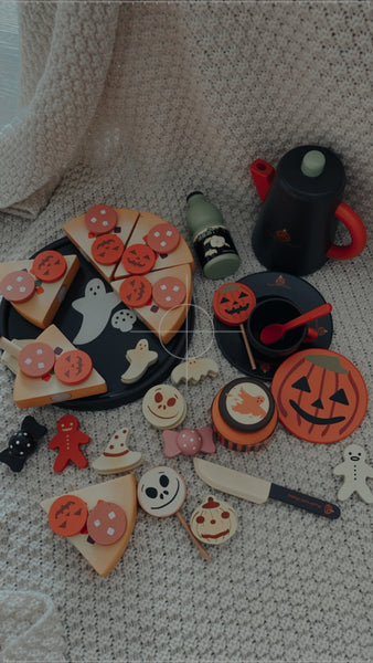 Halloween Treats Wooden Play Set